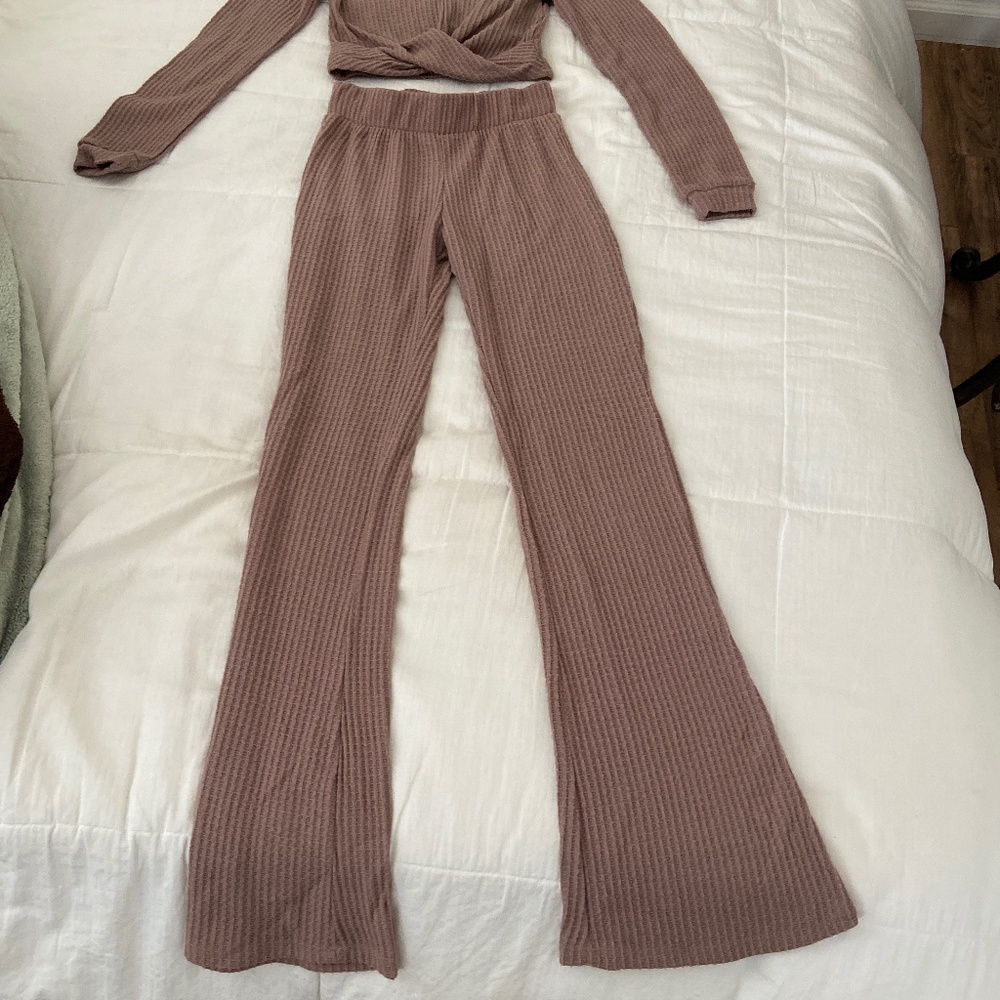 ✧ SKY & SPARROW TILLY’S Taupe Thermal Waffle Knit Set ✧ - Picture 4 of 7